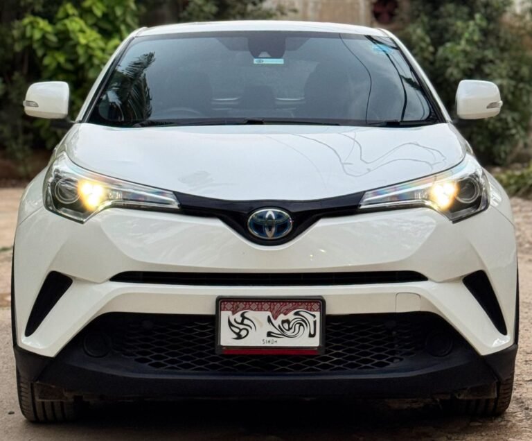 Toyota: C-HR Hybrid