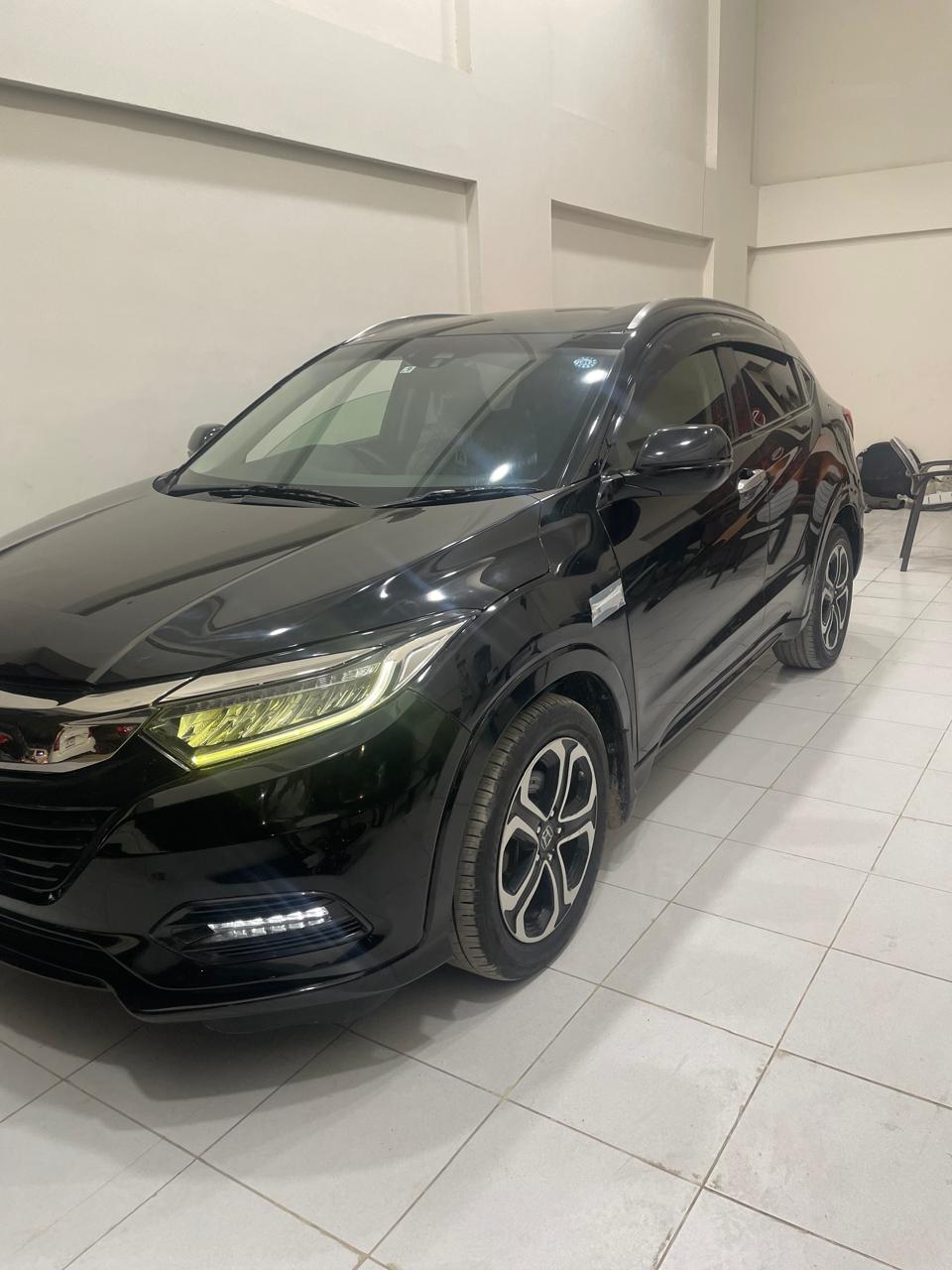 
								Honda: VEZEL Mugen full									