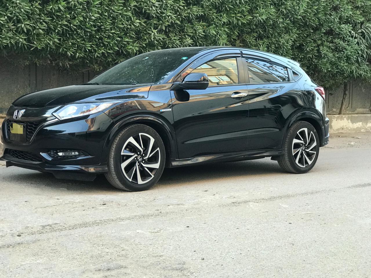 
								Honda : VEZEL RS Turbo full									